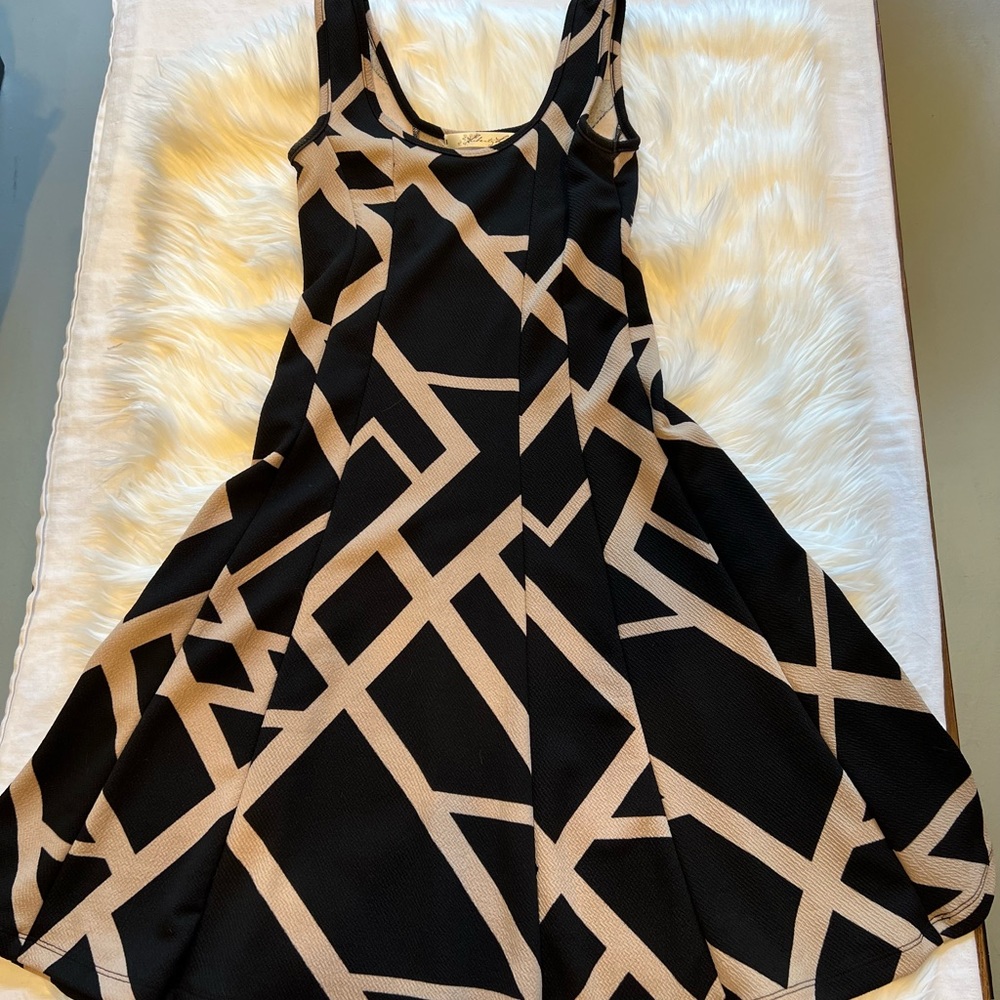 Liberty Love Black and Tan block style dress. Women’s size Small